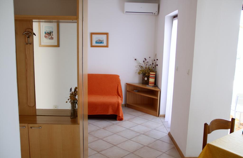 Apartments Culjak Rab Rab Town Room photo